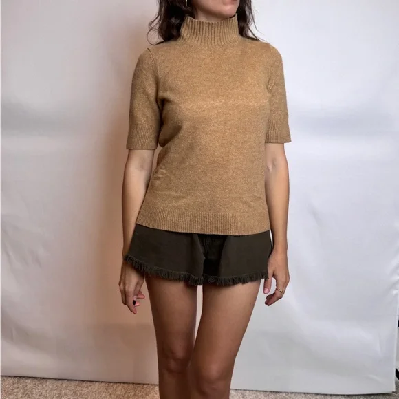 Halston Cashmere Sweater - Picture 3 of 6